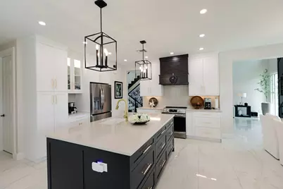 1045 Cottonwood Court, Marco Island, FL 34145 - Photo 20