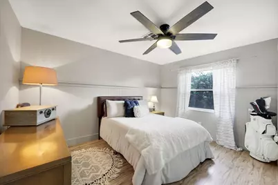 391 Torrey Pines Point, Naples, FL 34113 - Photo 20