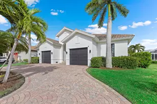 213 Bald Eagle Dr, Marco Island, FL 34145 - Photo 32