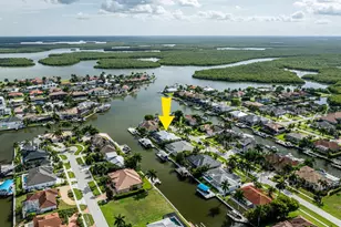 150 Peach Ct, Naples, FL 34113 - Photo 62