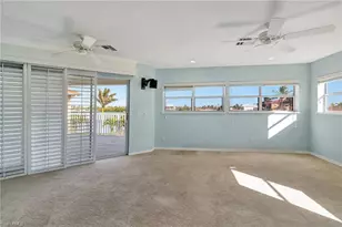 86 Dolphin Cir, Naples, FL 34113 - Photo 18