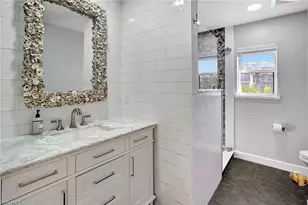 86 Dolphin Cir, Naples, FL 34113 - Photo 26