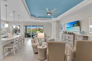 18709 Lake Hammock Dr, Naples, FL 34114 - Photo 4