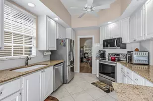 3829 Whidbey Way, Naples, FL 34119 - Photo 4