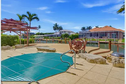 154 Hollyhock Court, Marco Island, FL 34145 - Photo 6