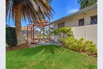 154 Hollyhock Court, Marco Island, FL 34145 - Photo 18