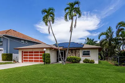 105 Jamaica Drive, Naples, FL 34113 - Photo 2