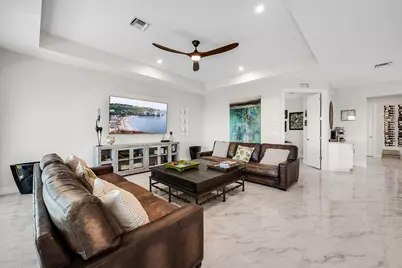 257 Indies Drive E #202, Naples, FL 34114 - Photo 6