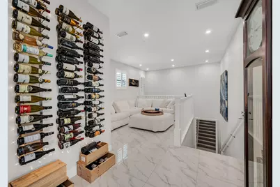 257 Indies Drive E #202, Naples, FL 34114 - Photo 18
