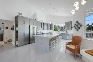 200 N Barfield Dr, Marco Island, FL 34145 - Photo 16