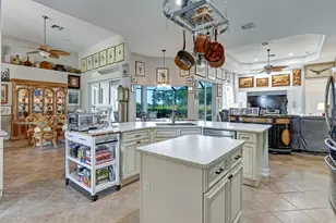 18421 Royal Hammock Blvd, Naples, FL 34114 - Photo 6