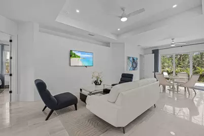 2499 Pine Street, Naples, FL 34112 - Photo 6
