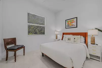 2499 Pine Street, Naples, FL 34112 - Photo 12