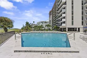 180 Seaview Ct, Marco Island, FL 34145 - Photo 24