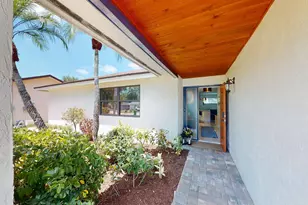 4517 Parrot Ave, Naples, FL 34104 - Photo 2