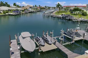 880 Huron Ct, Marco Island, FL 34145 - Photo 20