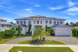 839 Chestnut Ct, Marco Island, FL 34145 - Photo 4