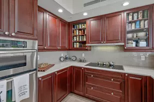 1050 Borghese Ln, Naples, FL 34114 - Photo 18