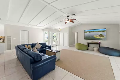 1346 Jamaica Road, Marco Island, FL 34145 - Photo 4