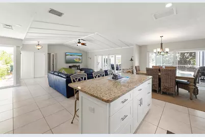 1346 Jamaica Road, Marco Island, FL 34145 - Photo 8