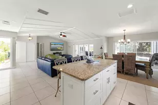 1346 Jamaica Rd, Marco Island, FL 34145 - Photo 8