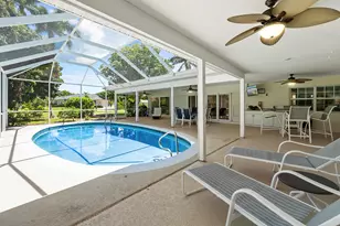 1346 Jamaica Rd, Marco Island, FL 34145 - Photo 28