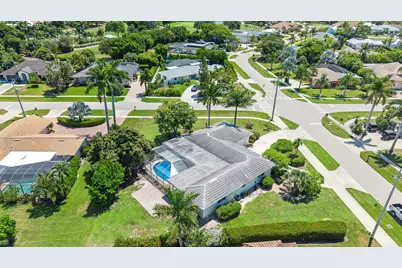 1346 Jamaica Road, Marco Island, FL 34145 - Photo 38
