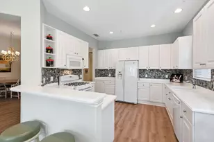 3053 Aviamar Cir, Naples, FL 34114 - Photo 4