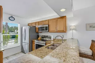 1025 Mainsail Dr, Naples, FL 34114 - Photo 6