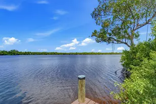 1025 Mainsail Dr, Naples, FL 34114 - Photo 16