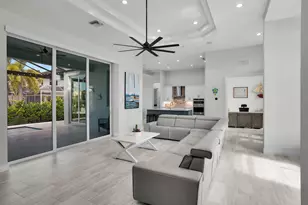 384 S Heathwood Dr, Marco Island, FL 34145 - Photo 16