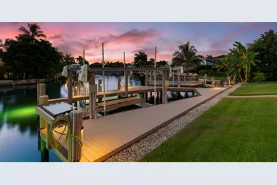 580 Goldcoast Court, Marco Island, FL 34145 - Photo 4