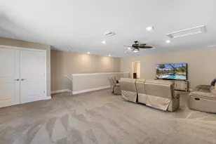 7700 Winding Cypress Dr, Naples, FL 34114 - Photo 20