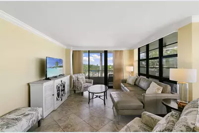 380 Seaview Court #203, Marco Island, FL 34145 - Photo 4