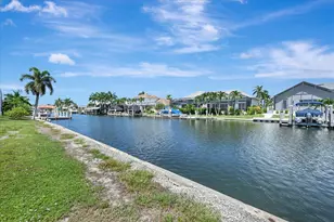 269 N Barfield Dr, Marco Island, FL 34145 - Photo 50