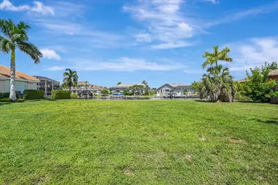 269 N Barfield Drive, Marco Island, FL 34145 - Photo 4