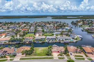269 N Barfield Dr, Marco Island, FL 34145 - Photo 6