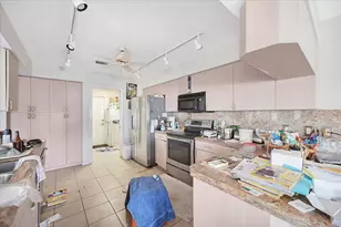 269 N Barfield Dr, Marco Island, FL 34145 - Photo 28