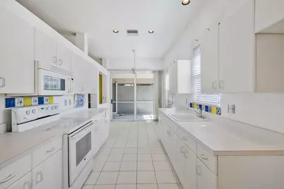 6522 Ilex Circle, Naples, FL 34109 - Photo 8