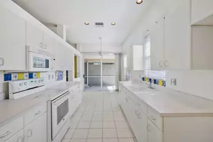 6522 Ilex Cir, Naples, FL 34109 - Photo 8