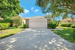 6522 Ilex Cir, Naples, FL 34109 - Photo 2
