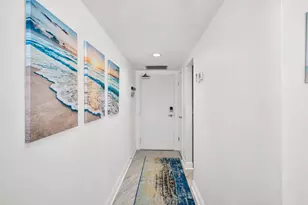 180 Seaview Ct, Marco Island, FL 34145 - Photo 26