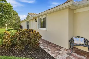 8647 Genova Ct, Naples, FL 34114 - Photo 4