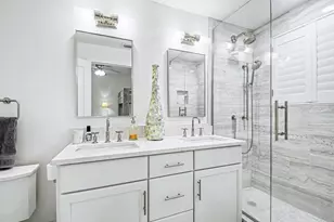 632 La Peninsula Blvd, Naples, FL 34113 - Photo 18
