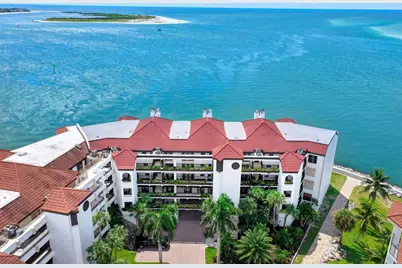 632 La Peninsula Boulevard #632, Naples, FL 34113 - Photo 22