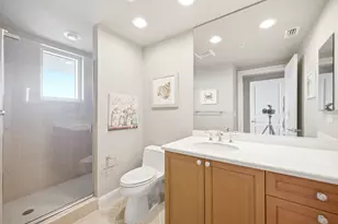 1050 Borghese Ln, Naples, FL 34114 - Photo 22