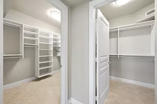 1050 Borghese Ln, Naples, FL 34114 - Photo 20