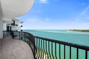 700 La Peninsula Blvd, Naples, FL 34113 - Photo 2