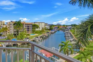 908 Panama Ct, Marco Island, FL 34145 - Photo 32
