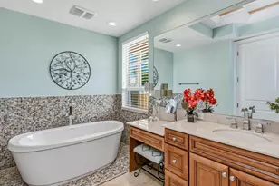 908 Panama Ct, Marco Island, FL 34145 - Photo 18